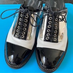 Jeffrey Campbell Wingtip Black White Oxford Slip on size 8.5